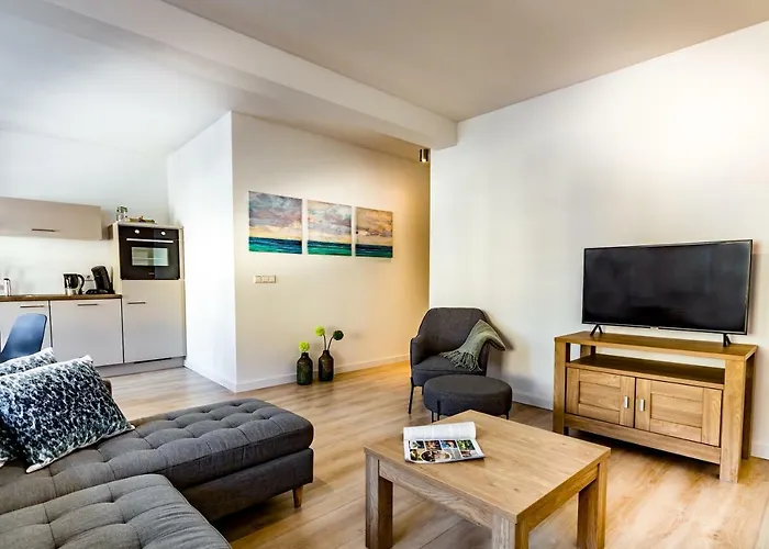 Appartement Boven De Ijsjes